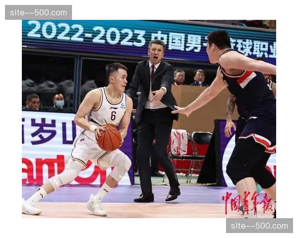 广州龙狮外援主导进攻 郭士强平衡本土球员参与度